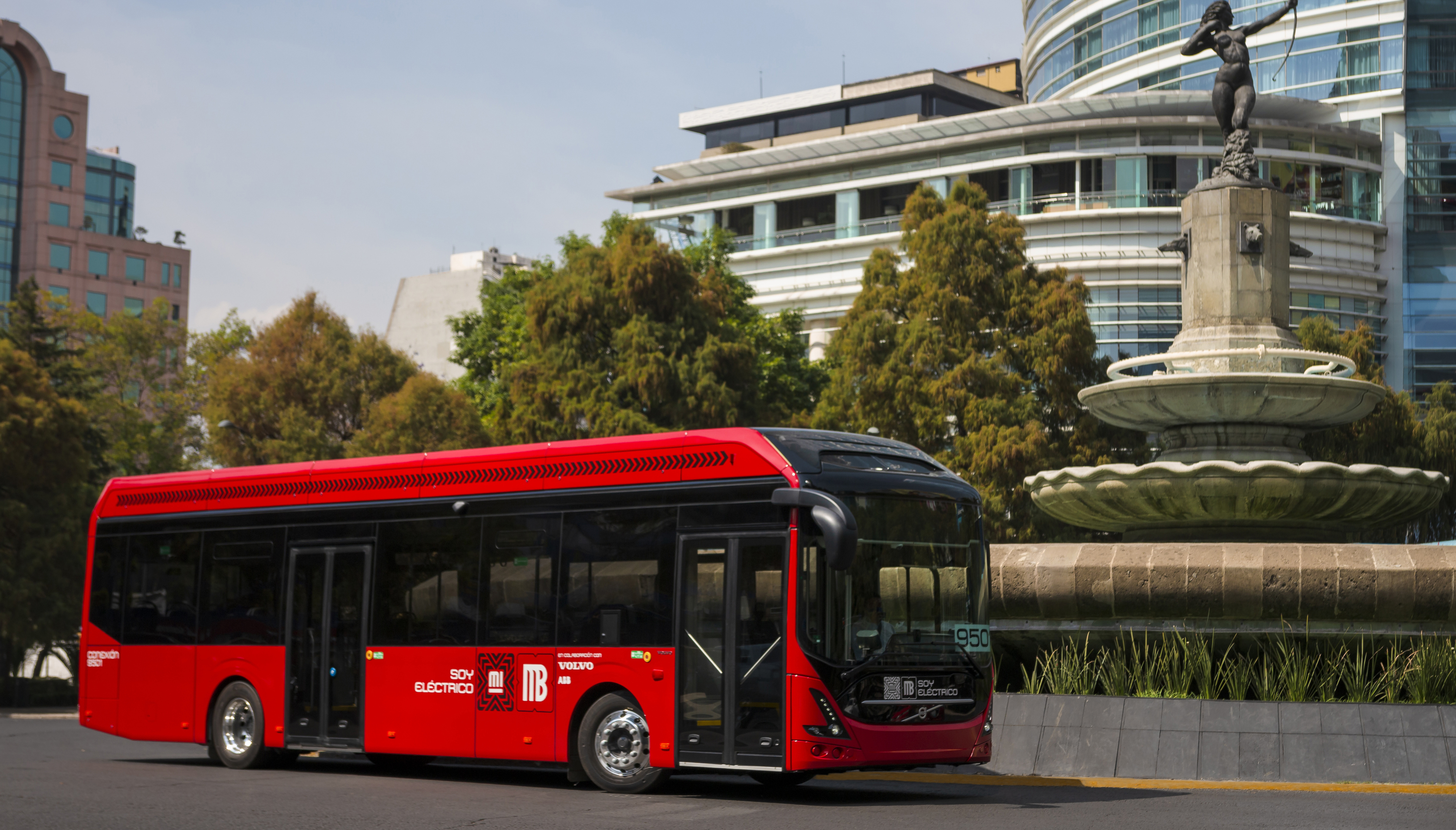 Volvo, 36 anos de tecnologia para o Brasil, 86 para o mundo - Ônibus &  Transporte